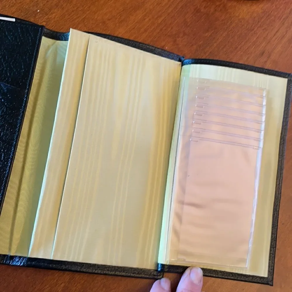 NWT.  Vintage Prince Gardner Men's Travel Wallet